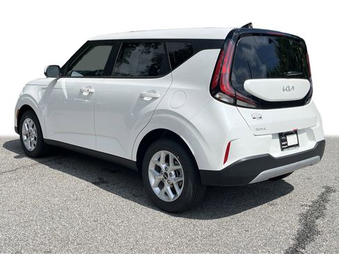 New 2025 Kia Soul S image 23