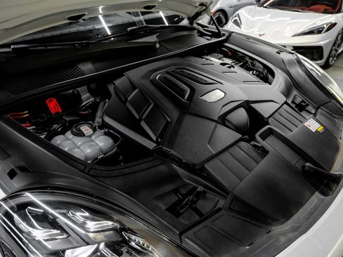 Used 2023 Porsche Cayenne Base image 64