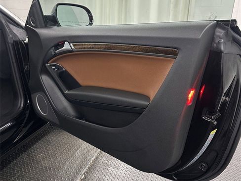 Used 2011 Audi A5 2.0T Premium Plus image 29