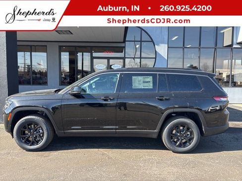 New 2026 Jeep Grand Cherokee L 4WD image 1