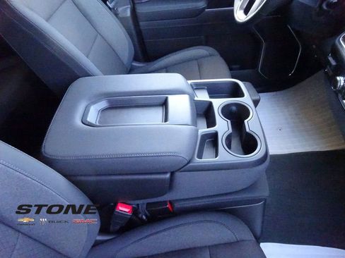 New 2026 GMC Sierra 1500 Elevation image 19