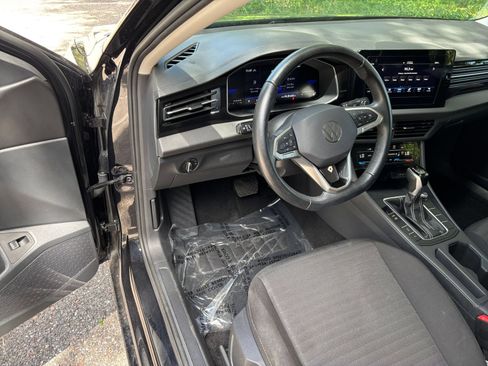 Used 2025 Volkswagen Jetta S FWD image 32