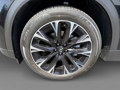 Certified 2024 MAZDA CX-90 Plug-In Hybrid w/ Premium Pkg AWD/4WD image 9
