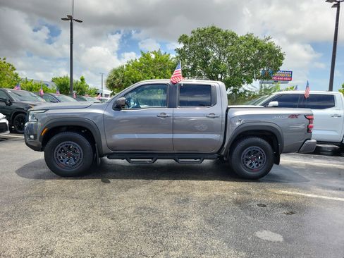 Used 2025 Nissan Frontier PRO-4X w/ Pro Convenience Package AWD/4WD image 7