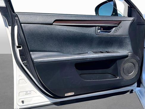 Used 2018 Lexus ES 350 w/ Premier Package FWD image 17