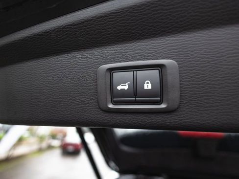 New 2025 Mitsubishi Outlander AWD image 40