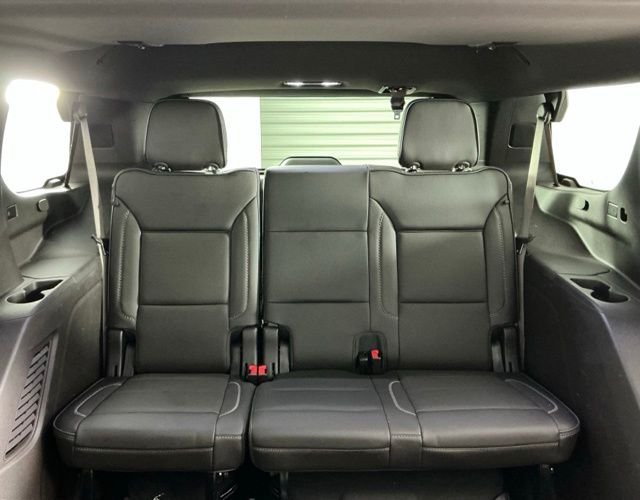 Used 2022 GMC Yukon Denali RWD image 21