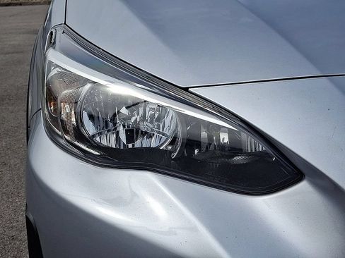 Used 2023 Subaru Crosstrek 2.0i Premium AWD/4WD image 12