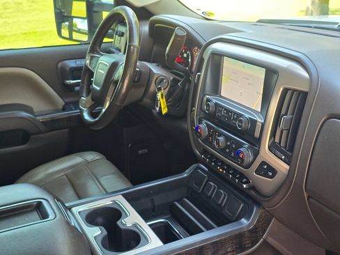 Used 2015 GMC Sierra 3500 Denali w/ Duramax Plus Package AWD/4WD image 16