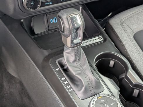 New 2025 Ford Bronco 2-Door image 19