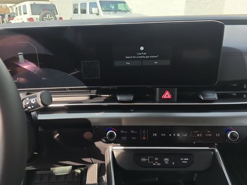 New 2026 Kia Carnival SX image 24