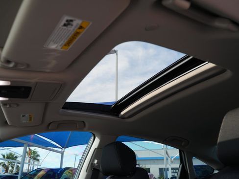 Used 2023 Honda Accord EX image 15