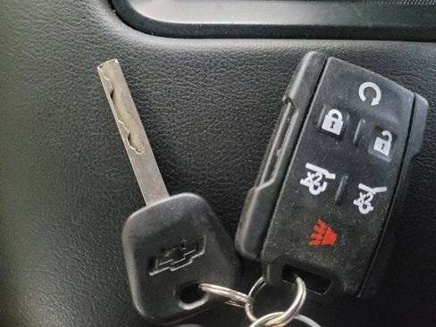 Used 2017 Chevrolet Tahoe LS image 32