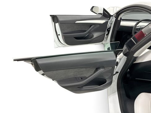Certified 2023 Tesla Model 3 Long Range AWD/4WD image 10