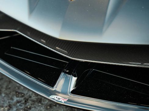 Used 2019 Lamborghini Aventador SVJ AWD/4WD image 17