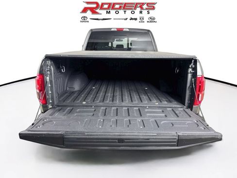 Used 2017 Ford F150 XLT w/ Equipment Group 302A Luxury AWD/4WD image 25