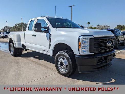 Used 2024 Ford F350 XL image 2