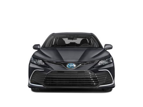 Used 2024 Toyota Camry XLE w/ Navigation Package FWD image 4