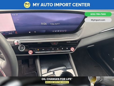 Used 2024 Buick Envision Preferred image 10