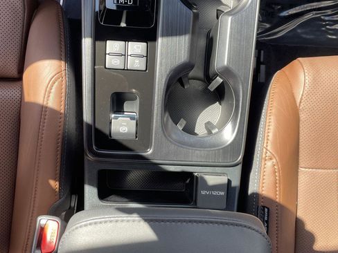 Certified 2026 Subaru Outback Touring XT AWD/4WD image 30