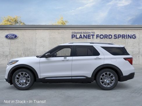 New 2027 Ford Explorer Platinum RWD image 3