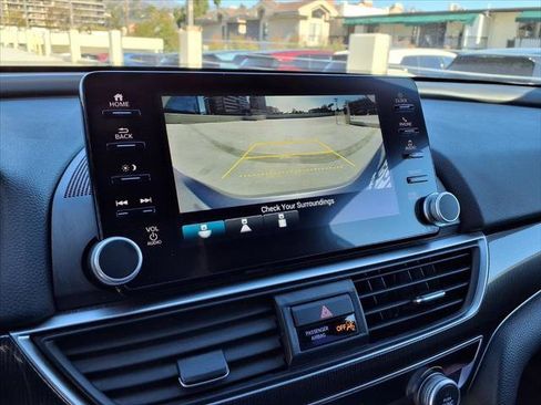 Used 2022 Honda Accord Sport image 20