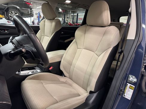 Used 2025 Subaru Ascent Premium AWD/4WD image 18