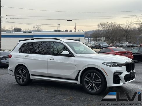 Used 2020 BMW X7 xDrive40i w/ M Sport Package AWD/4WD image 6
