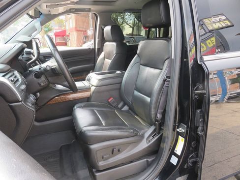 Used 2016 Chevrolet Suburban LTZ AWD/4WD image 10