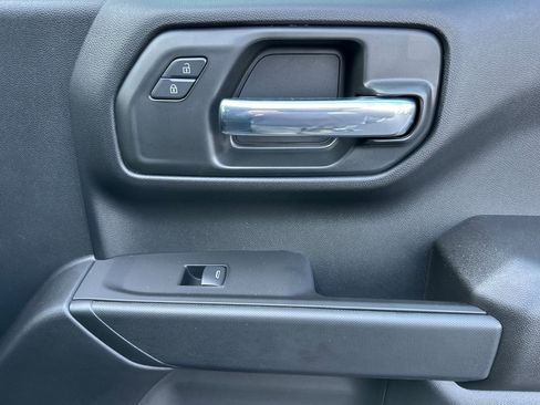 New 2025 Chevrolet Silverado 1500 Custom image 19