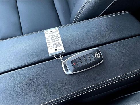 Used 2023 Nissan Rogue SL w/ SL Premium Package image 34