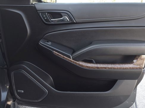 Used 2020 Chevrolet Tahoe Premier w/ RST 6.2L Performance Edition image 49