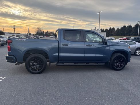 Used 2024 Chevrolet Silverado 1500 Custom w/ Turbomax Blackout Package image 8