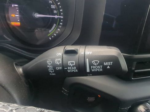 Used 2025 Jeep Wrangler Unlimited Rubicon 4xe w/ Safety Group AWD/4WD image 33