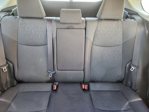 Used 2019 Toyota RAV4 XLE image 16