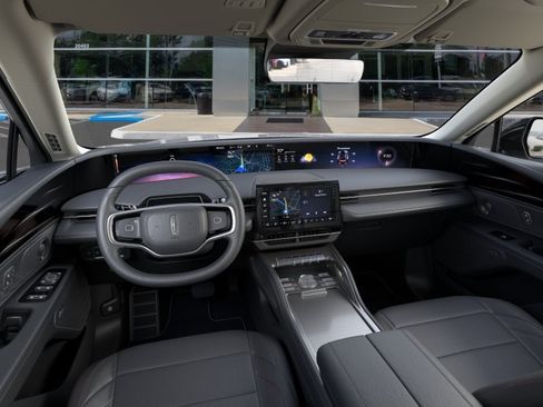 New 2026 Lincoln Nautilus Premier AWD/4WD image 9