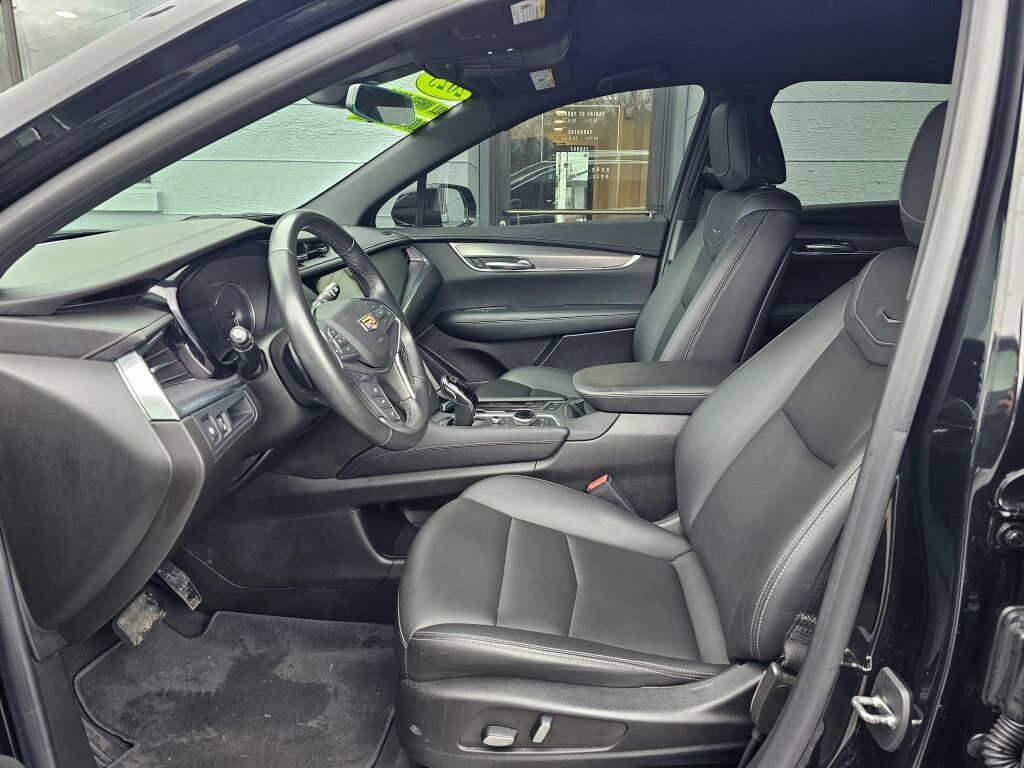 Used 2023 Cadillac XT5 Luxury AWD/4WD image 23