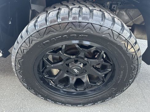 Used 2019 RAM 1500 Big Horn AWD/4WD image 38