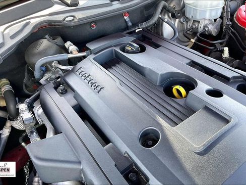 Certified 2018 Ford Mustang Premium image 32