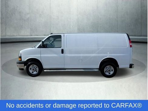 Used 2024 GMC Savana 2500 w/ Driver Convenience Package image 2
