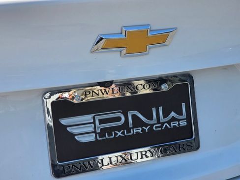 Used 2020 Chevrolet Malibu LT FWD image 14
