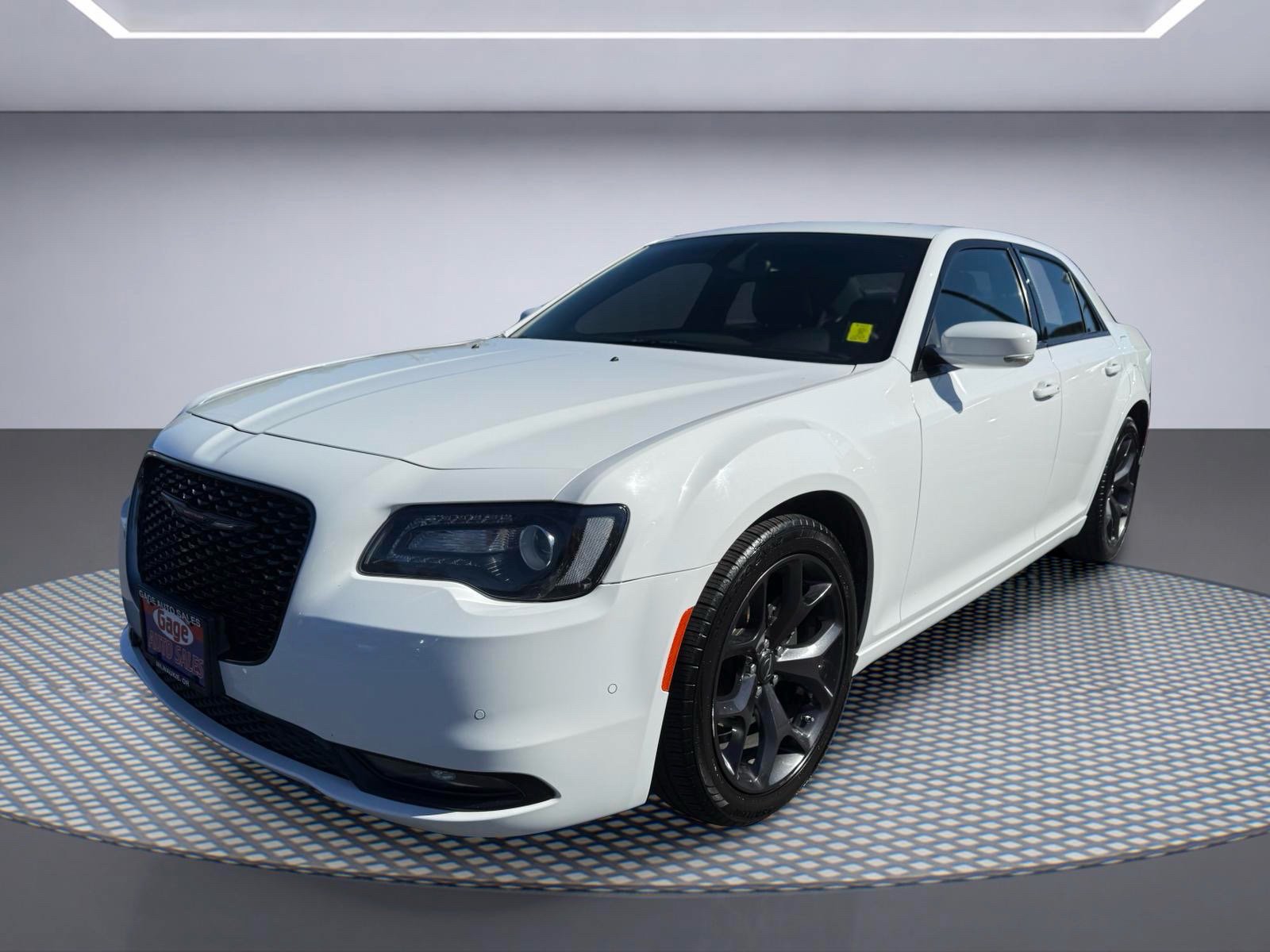 Used 2023 Chrysler 300 S RWD image 10