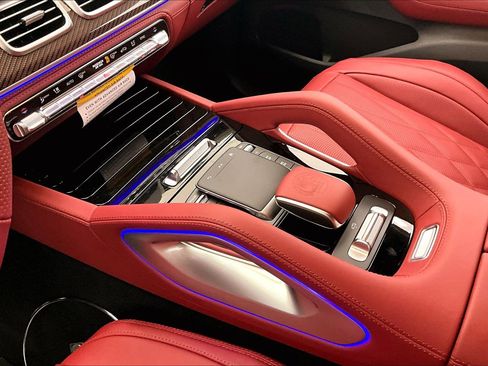 New 2026 Mercedes-Benz GLS 63 AMG 4MATIC image 8