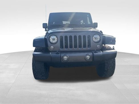 Used 2017 Jeep Wrangler Unlimited Sport image 4