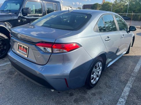 Used 2024 Toyota Corolla LE FWD image 4
