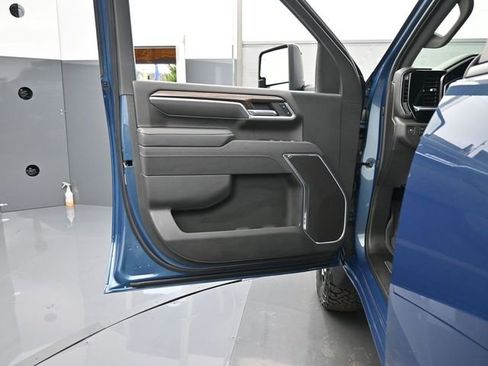 New 2026 Chevrolet Silverado 2500 LT w/ Trail Boss Package image 9