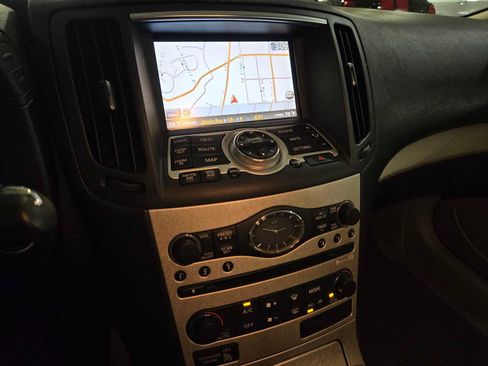 Used 2009 INFINITI G37 x Coupe w/ Premium Pkg AWD/4WD image 25