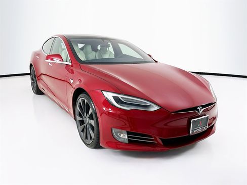 Used 2019 Tesla Model S 100D image 1