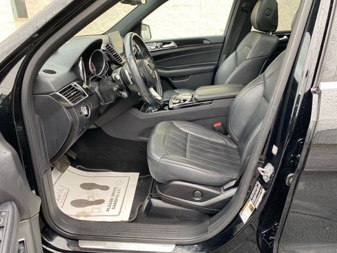 Used 2018 Mercedes-Benz GLS 450 4MATIC image 10