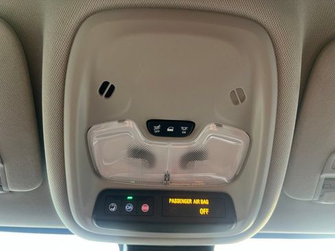 Used 2024 Buick Encore GX Sport Touring FWD image 48
